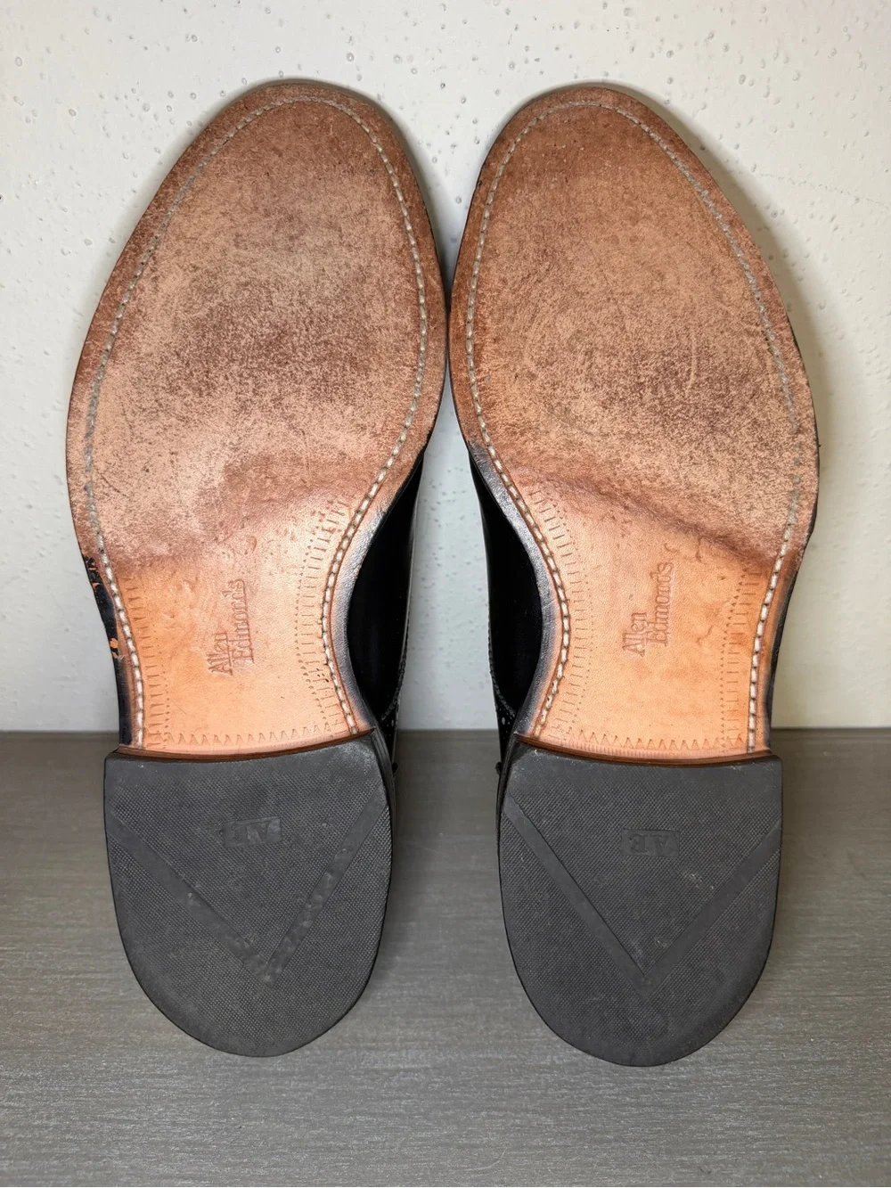 Allen Edmonds Sanford 5207 Walnut Black Leather Brogue Cap Toe Shoes Men's 8.5 E